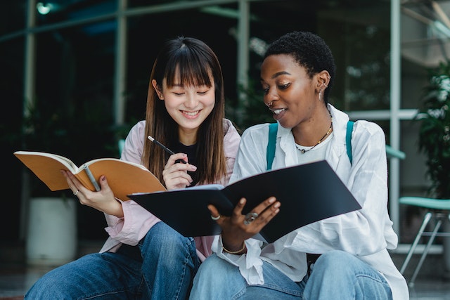 Economics Tutors in Passadena